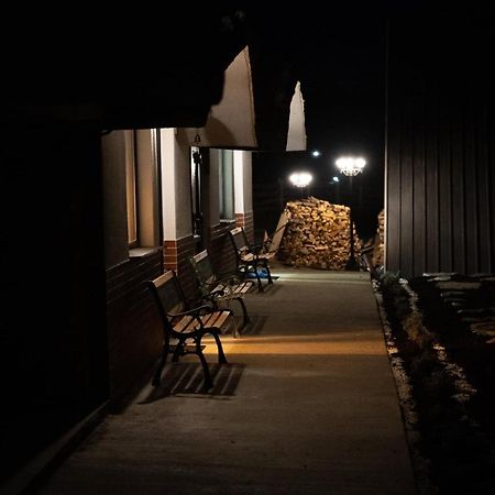 Resort Valea Tatarilor 红湖 外观 照片