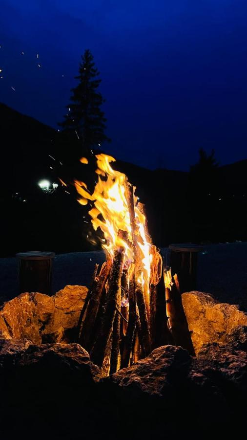 Resort Valea Tatarilor 红湖 外观 照片